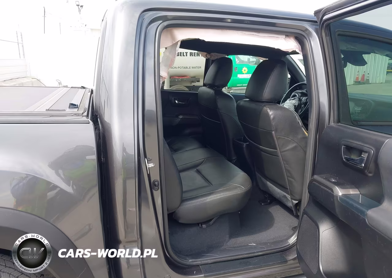 2018 Toyota Tacoma Trd Off Road VIN:3TMCZ5AN2JM161281 - 8