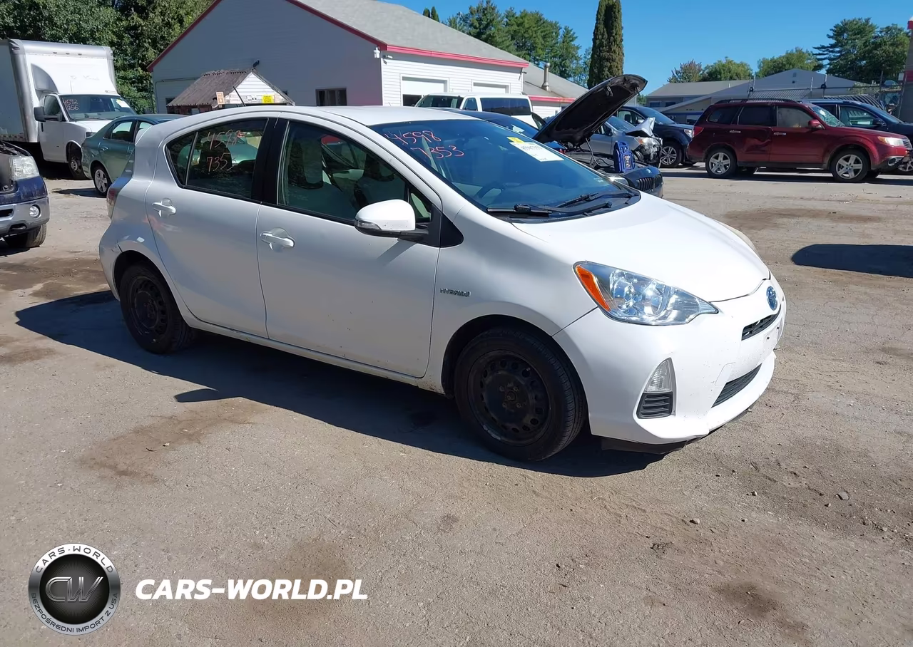 2014 Toyota Prius C One