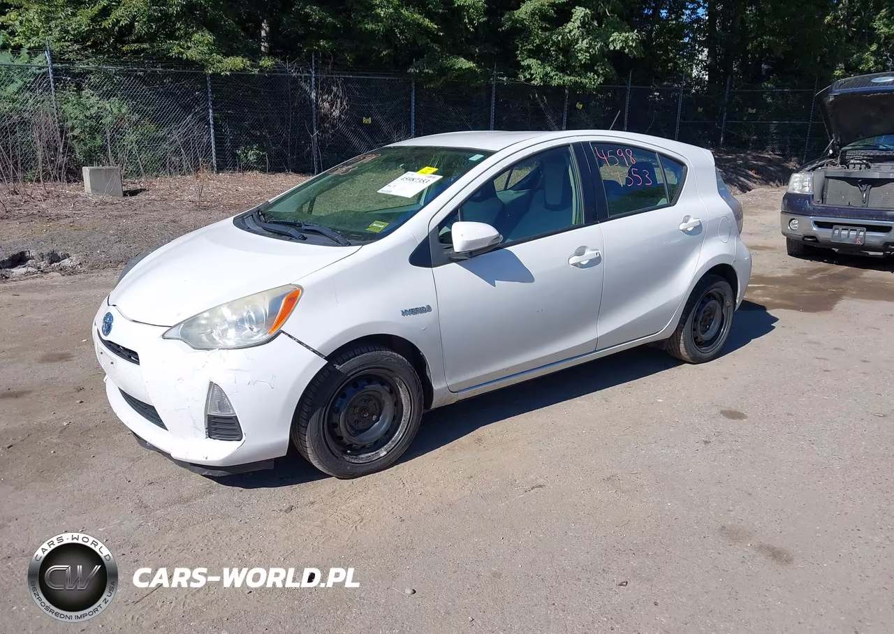 2014 Toyota Prius C One VIN:JTDKDTB34E1567626 - 2