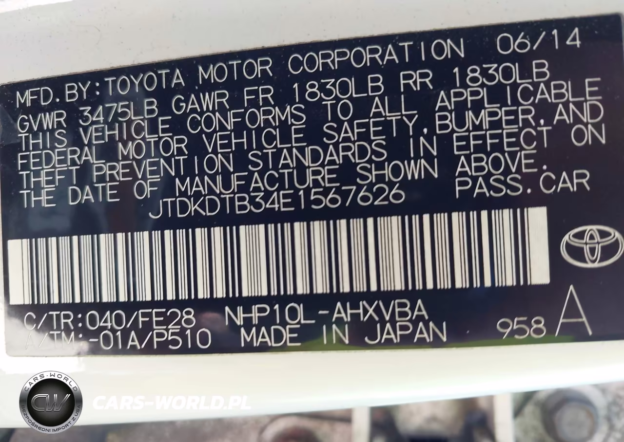 2014 Toyota Prius C One VIN:JTDKDTB34E1567626 - 9