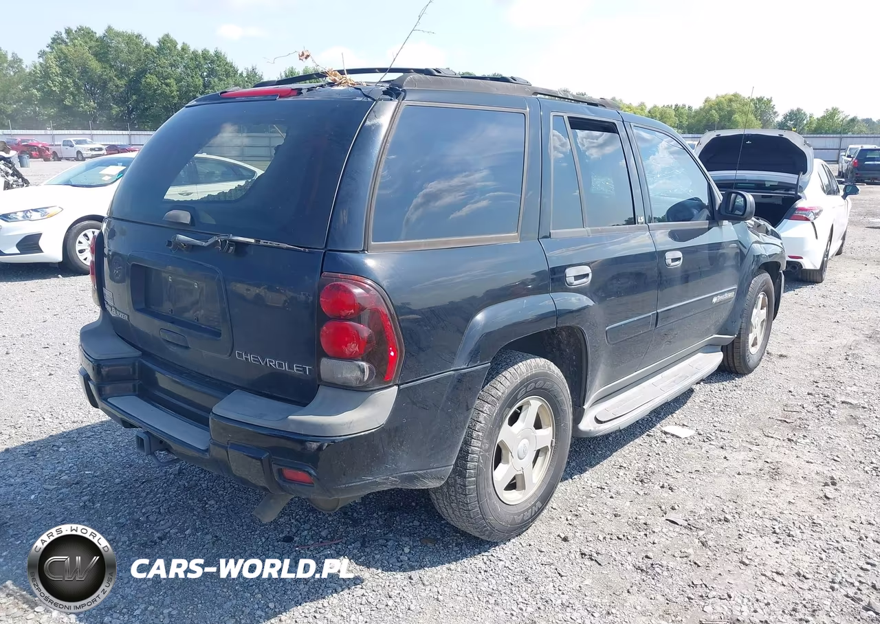 2002 Chevrolet Trailblazer Ls VIN:1GNDS13S522475513 - 4