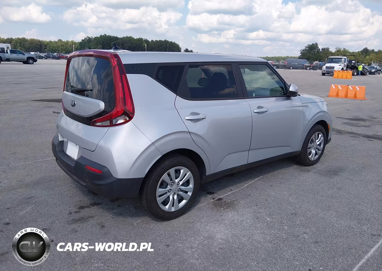 2020 Kia Soul Lx VIN:KNDJ23AU8L7072853 - 4