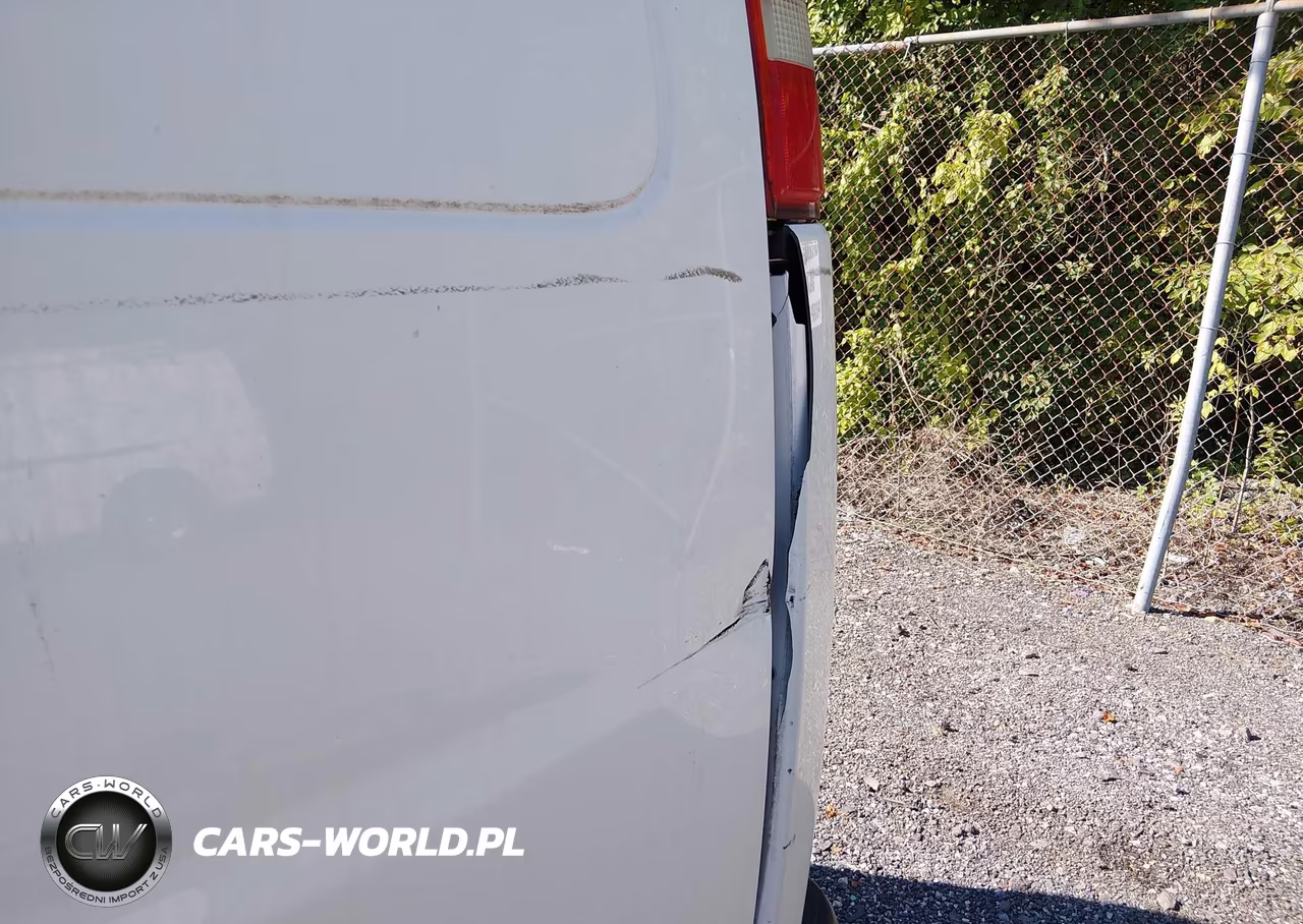 2016 Chevrolet Express 2500 Work Van VIN:1GCWGBFF8G1232220 - 14