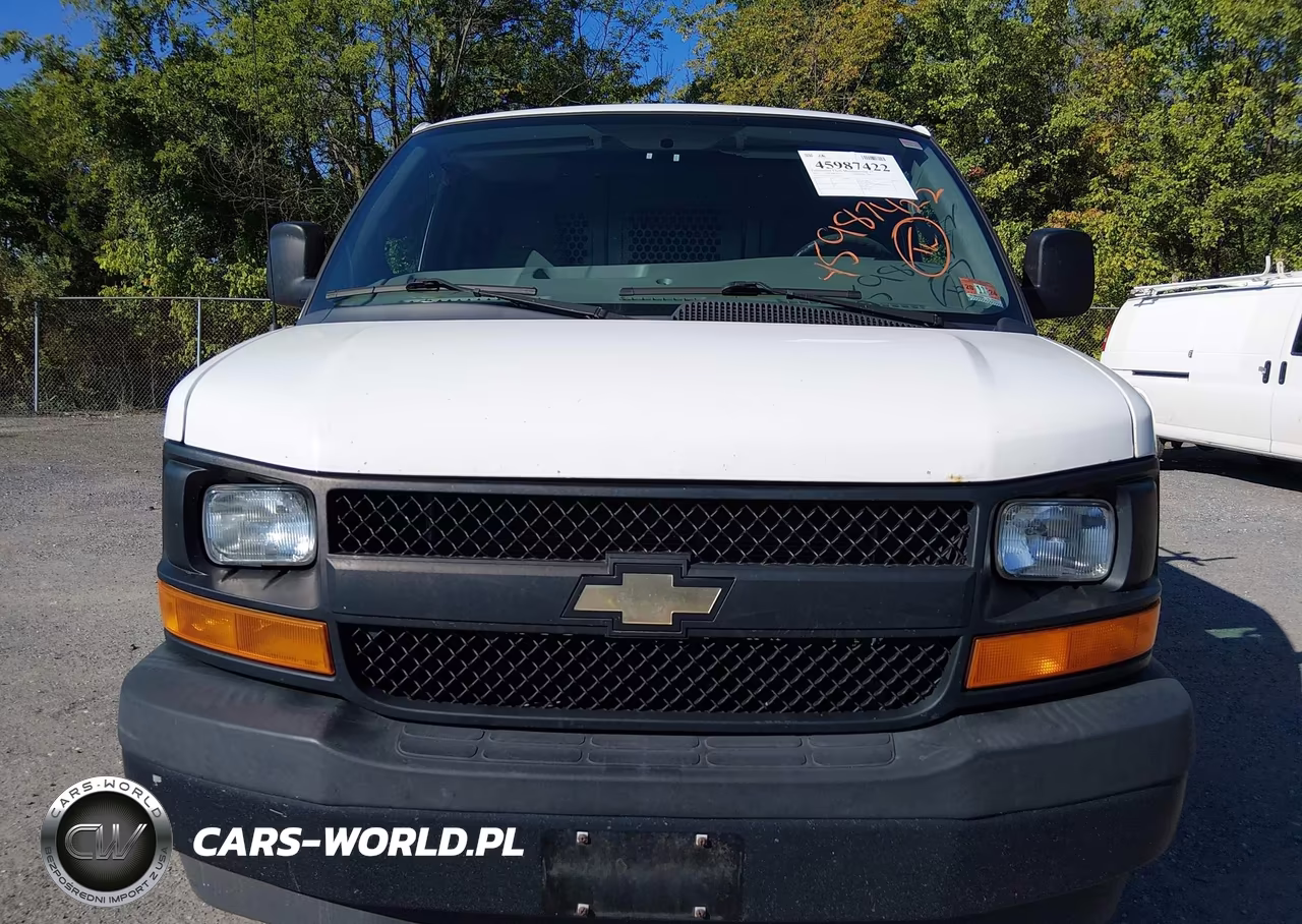 2017 Chevrolet Express 2500 Work Van VIN:1GCWGAFFXH1350197 - 13