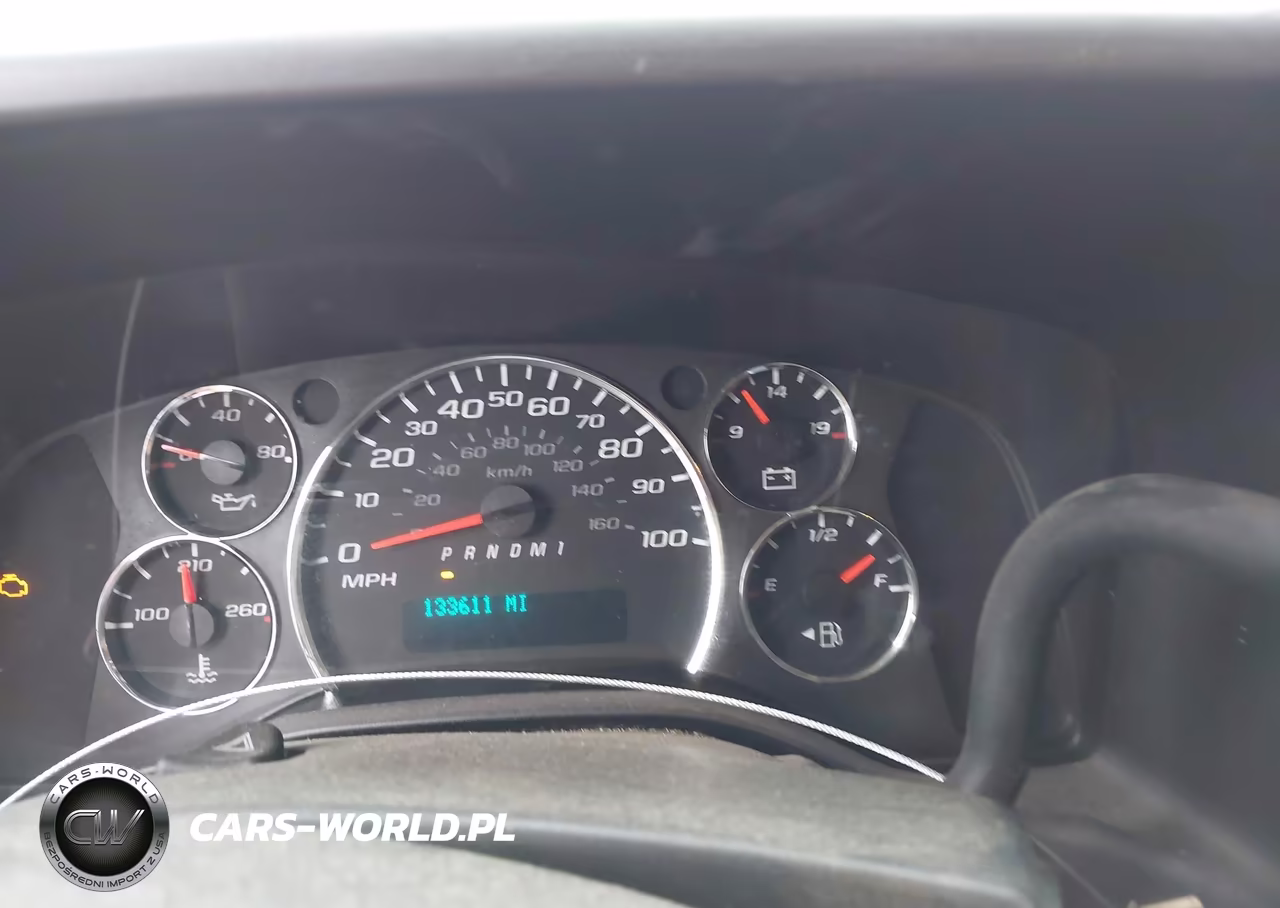 2017 Chevrolet Express 2500 Work Van VIN:1GCWGAFFXH1350197 - 7