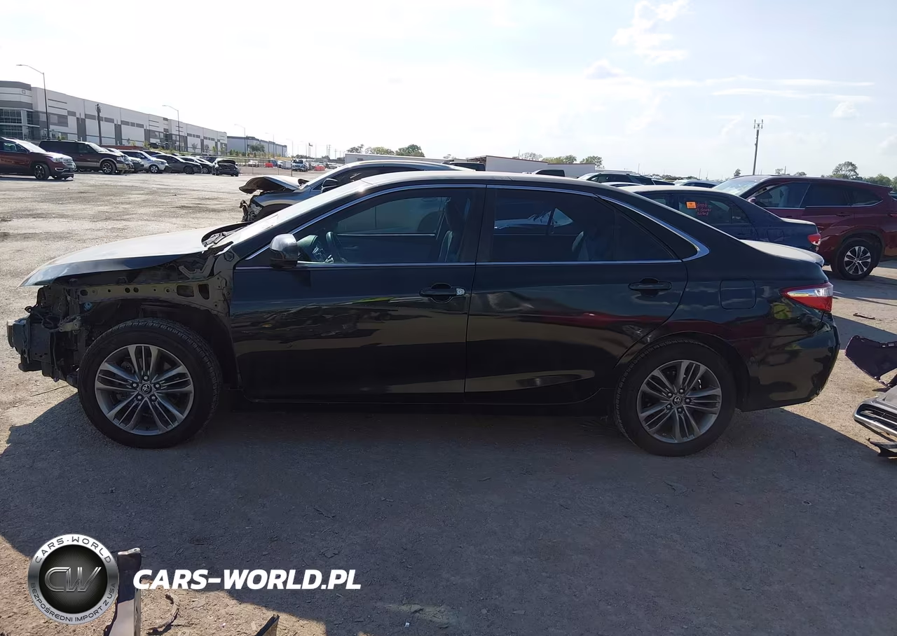 2015 Toyota Camry Se VIN:4T1BF1FK7FU028641 - 14
