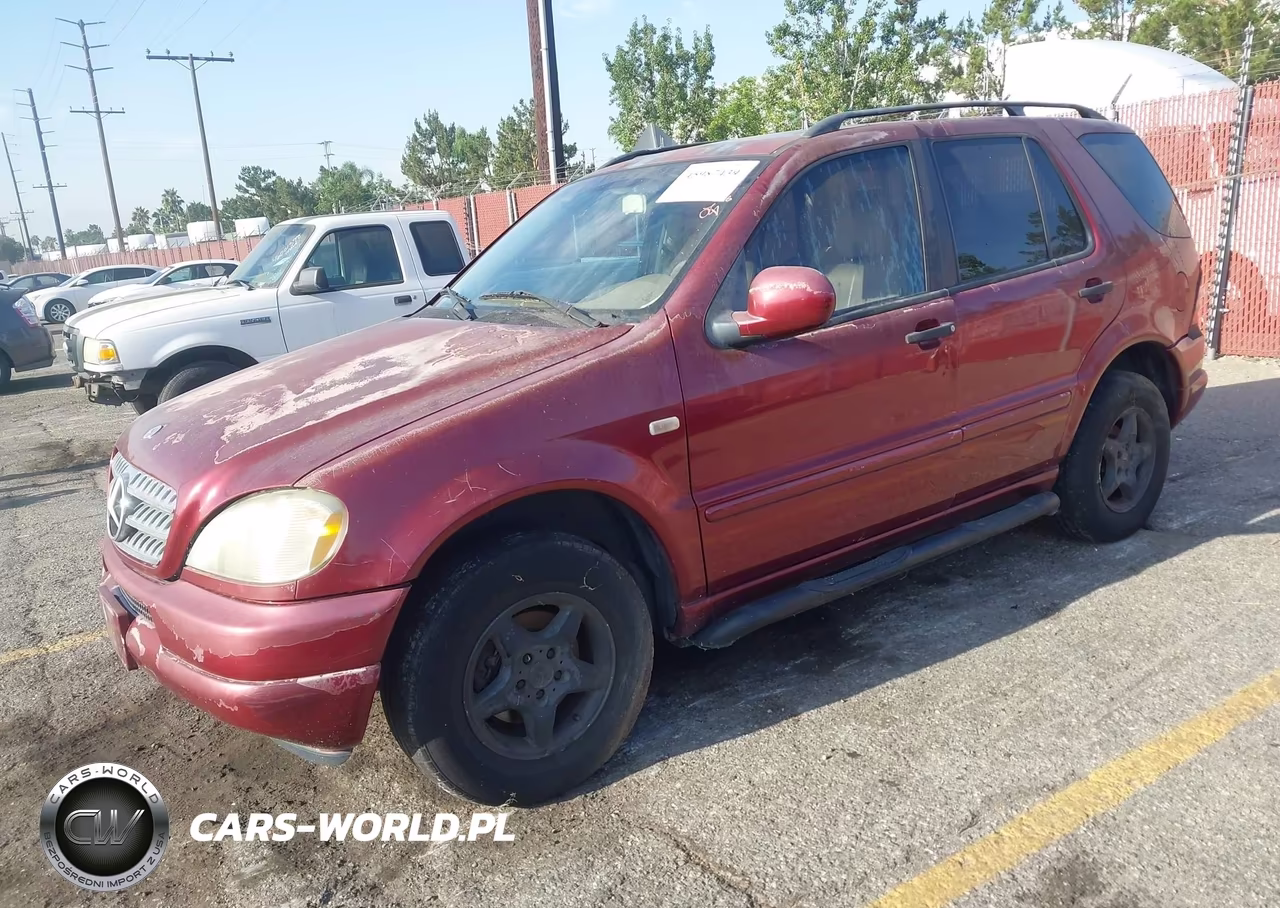 2000 Mercedes-Benz Ml 320 VIN:4JGAB54E6YA199445 - 2