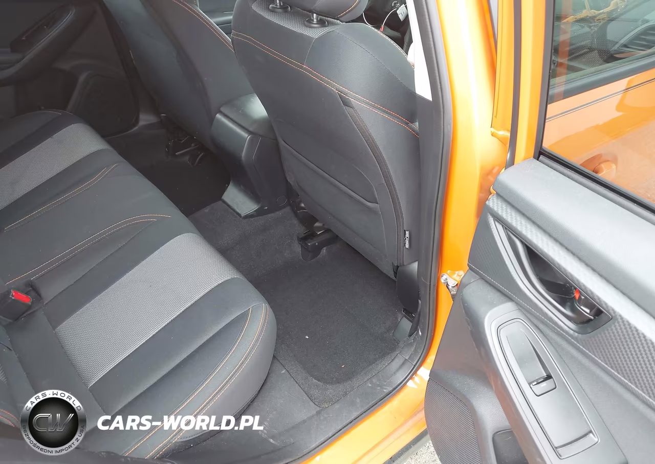 2018 Subaru Crosstrek 2.0I Premium VIN:JF2GTADC7JH240411 - 8