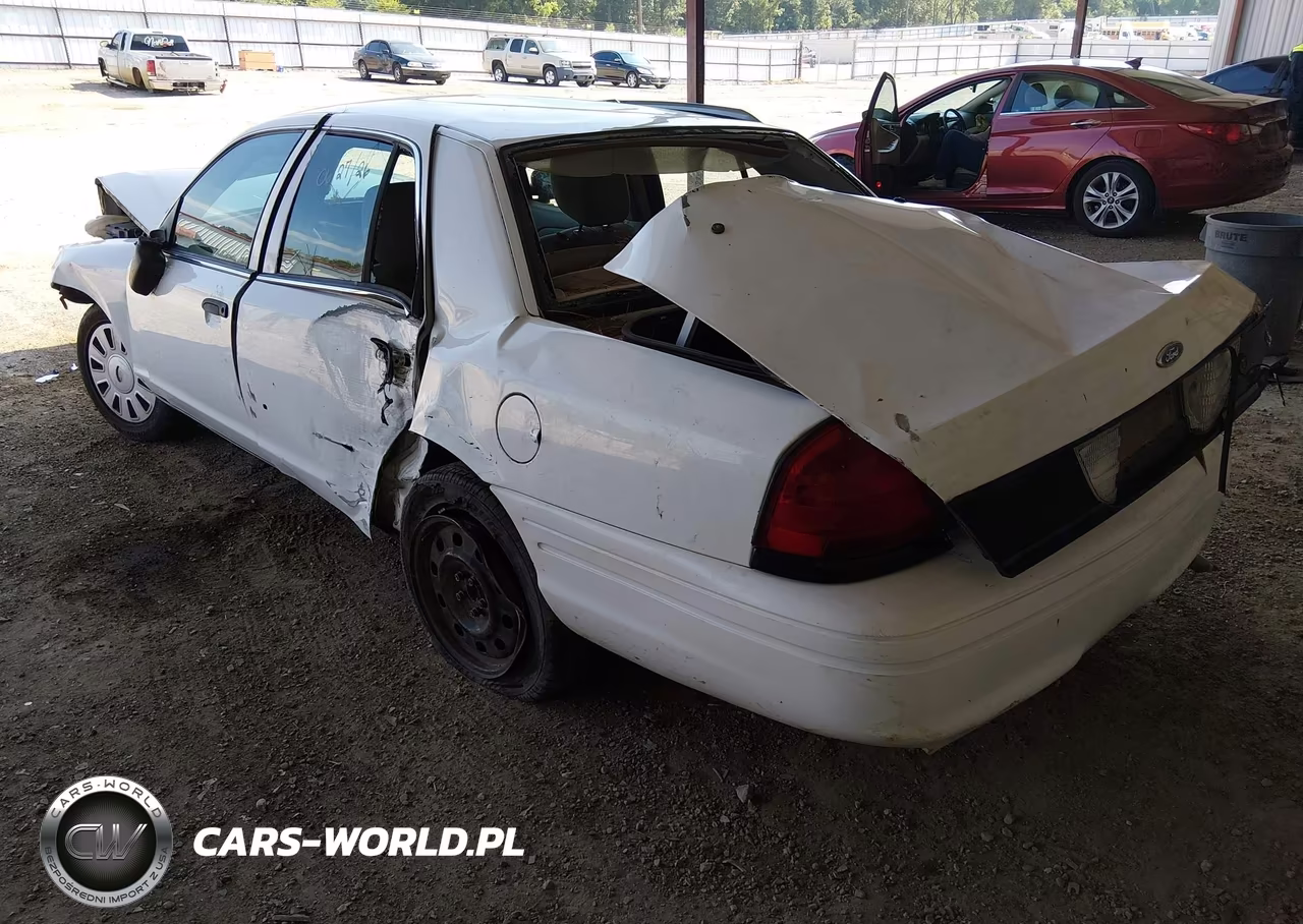 2011 Ford Crown Victoria Police Interceptor VIN:2FABP7BV2BX145380 - 3