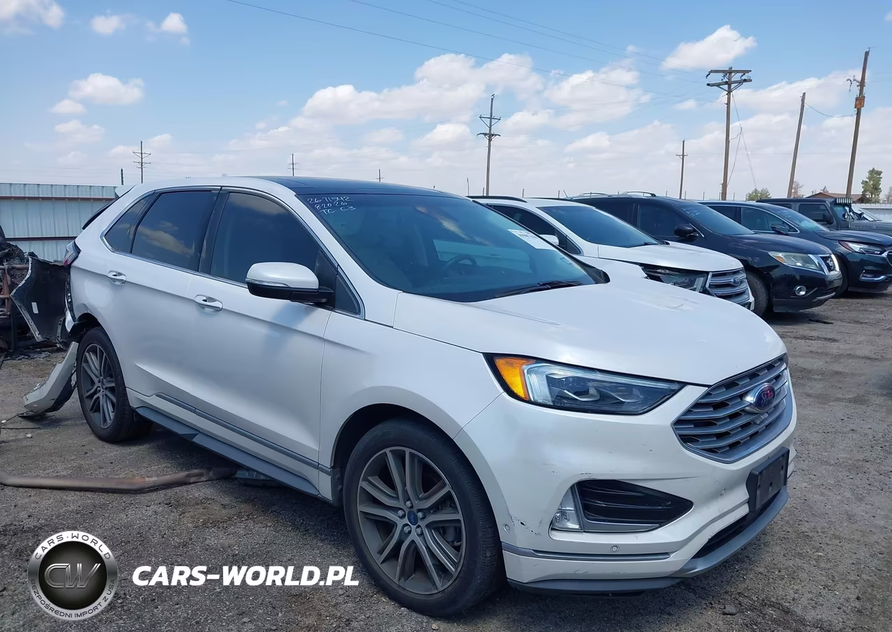 2019 Ford Edge Titanium