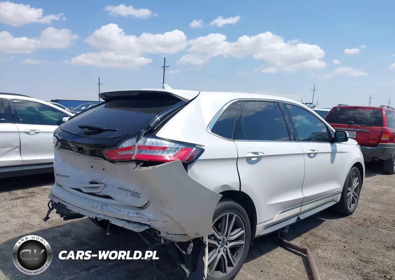 2019 Ford Edge Titanium VIN:2FMPK3K9XKBC62319 - 4