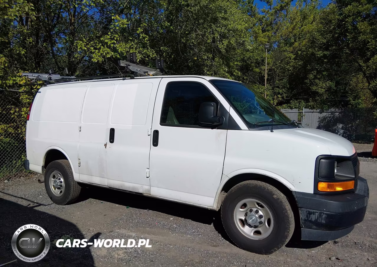 2017 Chevrolet Express 2500 Work Van VIN:1GCWGAFF2H1299293 - 13