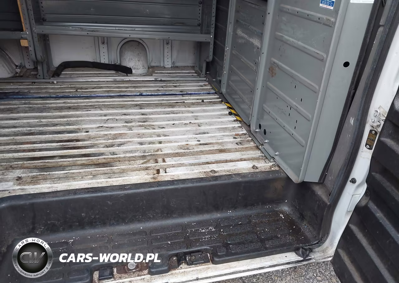2017 Chevrolet Express 2500 Work Van VIN:1GCWGAFF2H1299293 - 8
