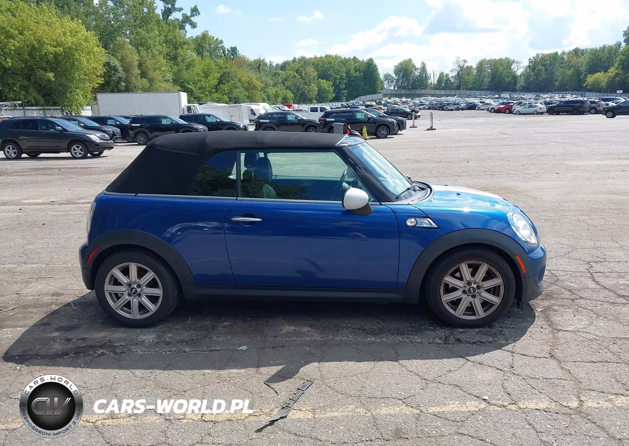 2015 Mini Convertible Cooper S VIN:WMWZP3C57F2A91289 - 13