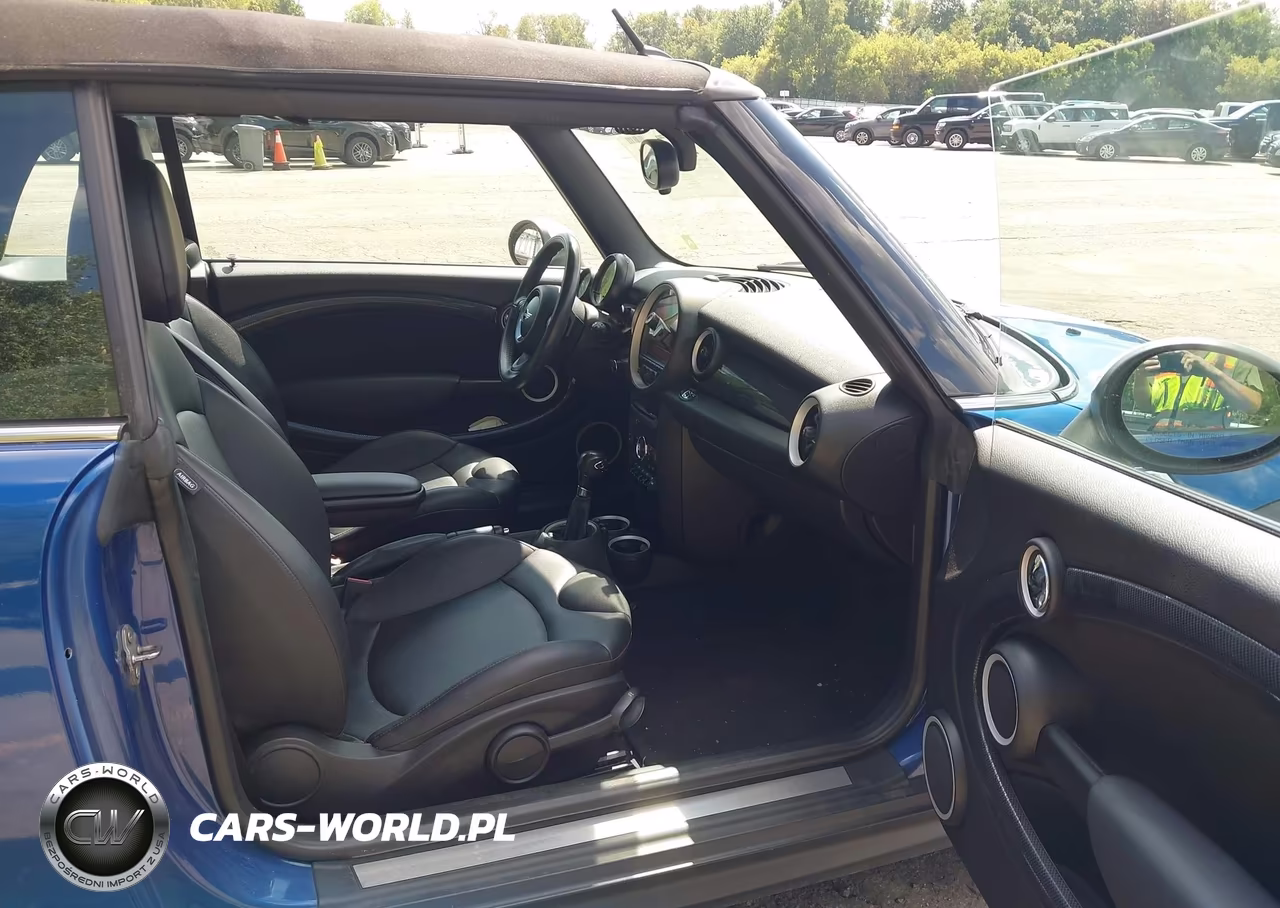 2015 Mini Convertible Cooper S VIN:WMWZP3C57F2A91289 - 5
