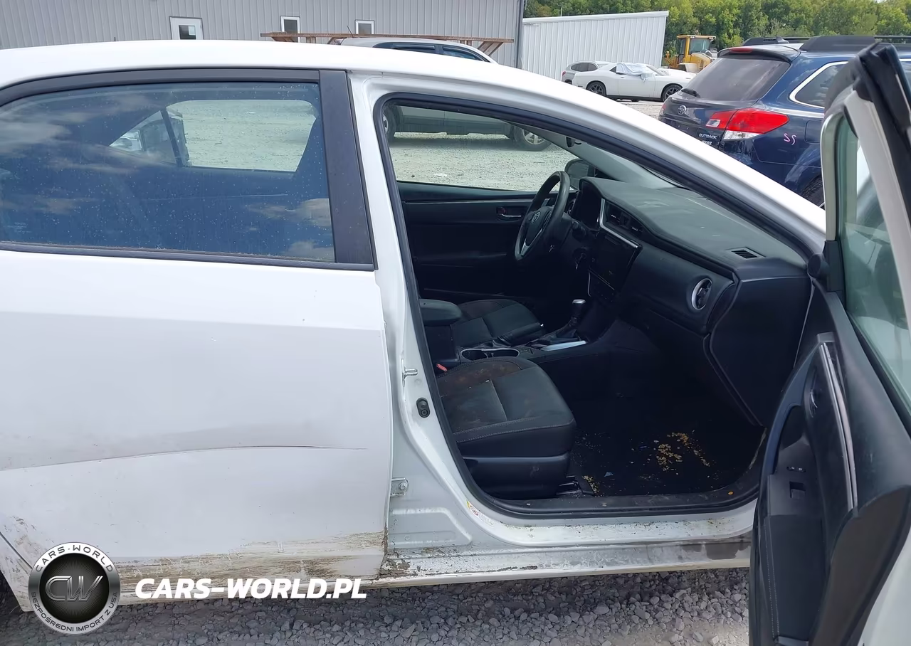 2019 Toyota Corolla Le VIN:2T1BURHE2KC199823 - 5