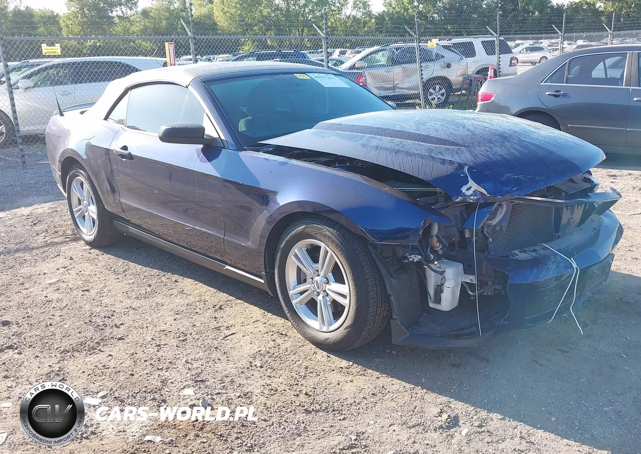 2012 Ford Mustang V6