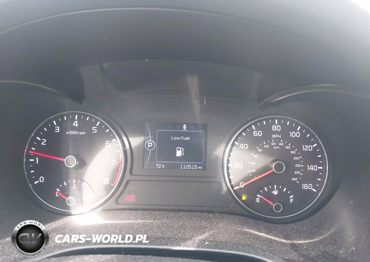 2018 Kia Optima S VIN:5XXGT4L34JG226724 - 7