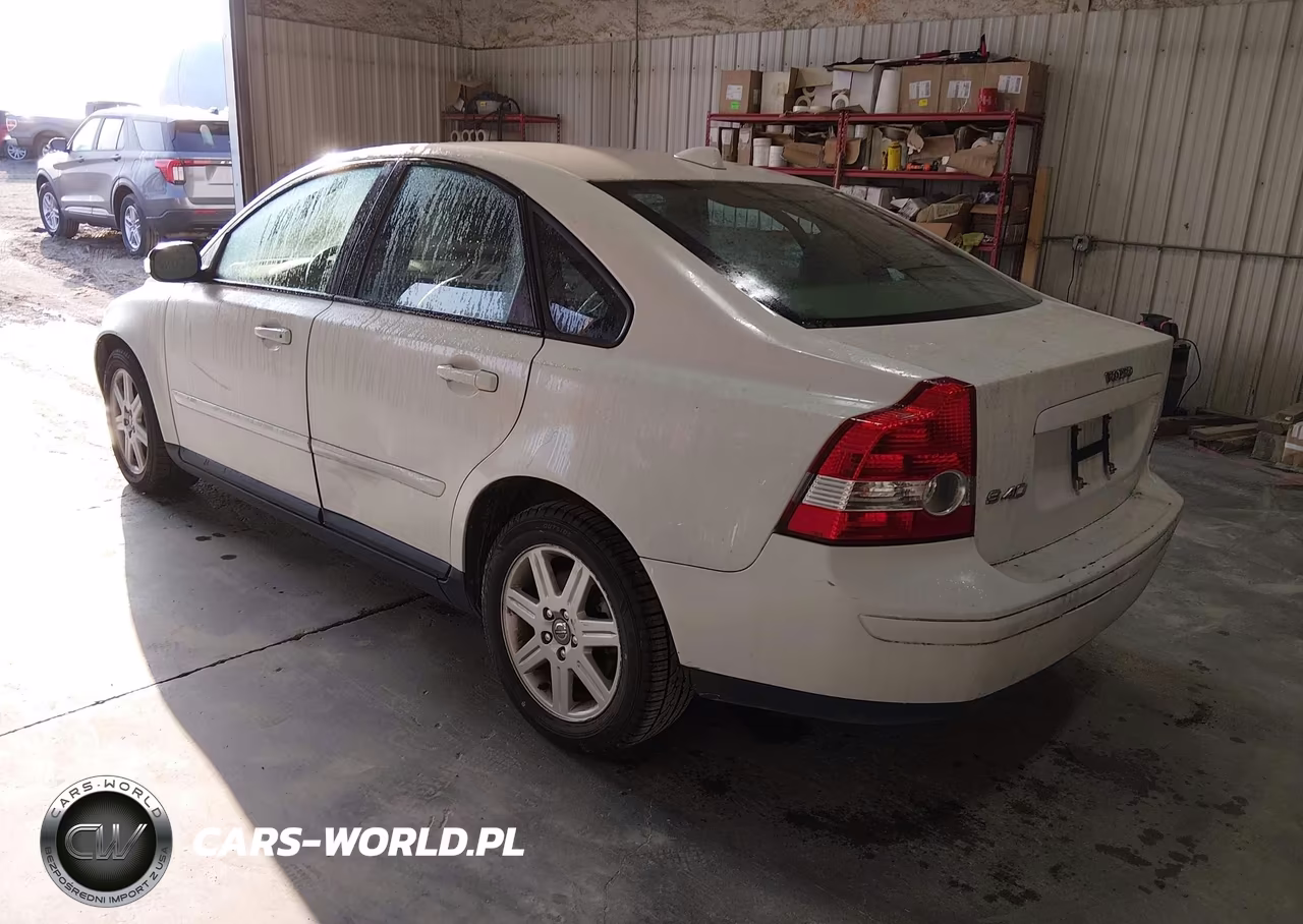 2007 Volvo S40 2.4I VIN:YV1MS382572290733 - 3