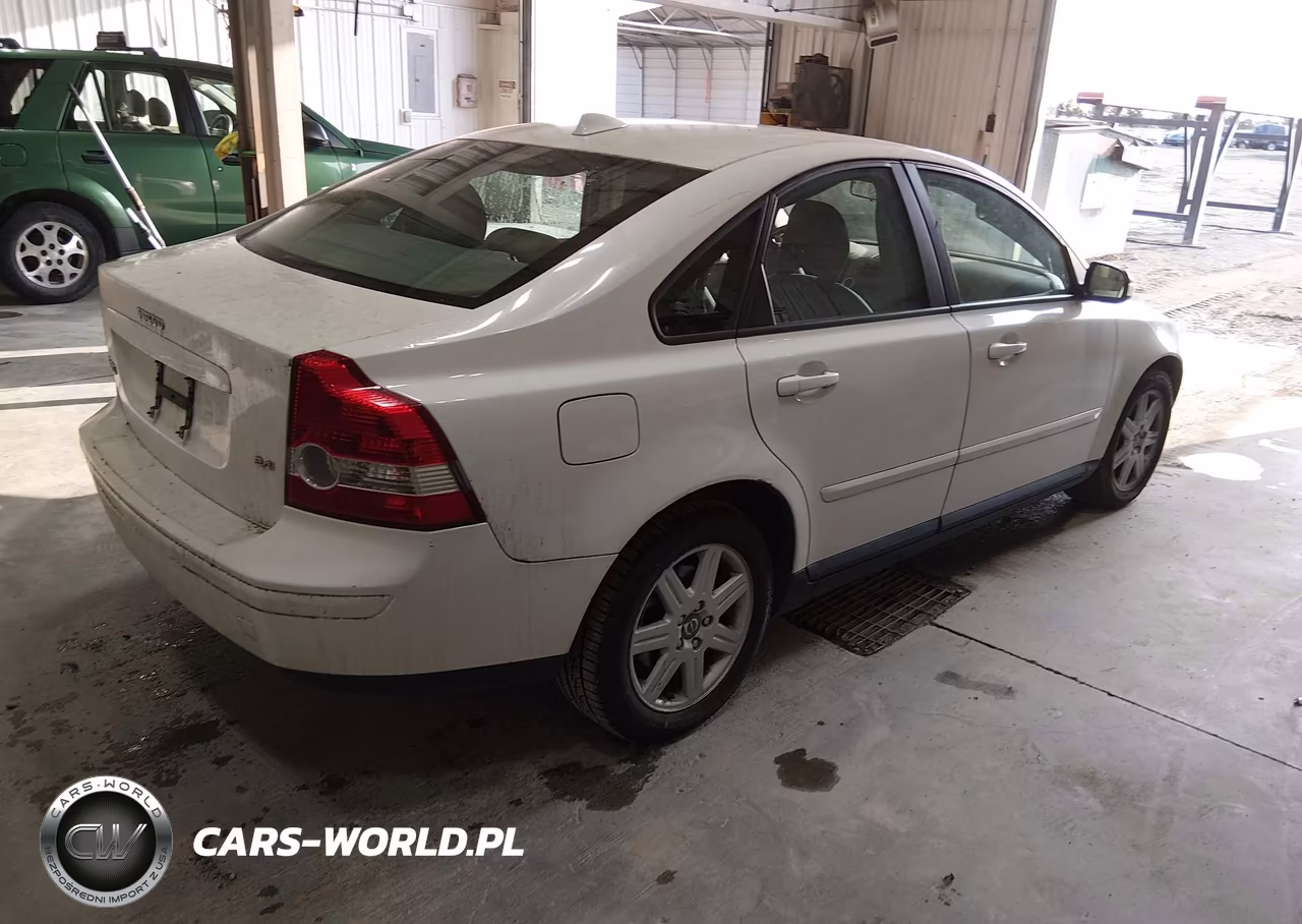 2007 Volvo S40 2.4I VIN:YV1MS382572290733 - 4
