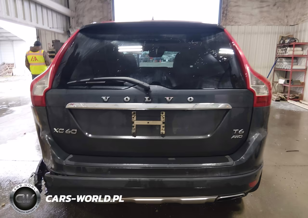 2015 Volvo Xc60 T6 Platinum VIN:YV4902RMXF2678998 - 17