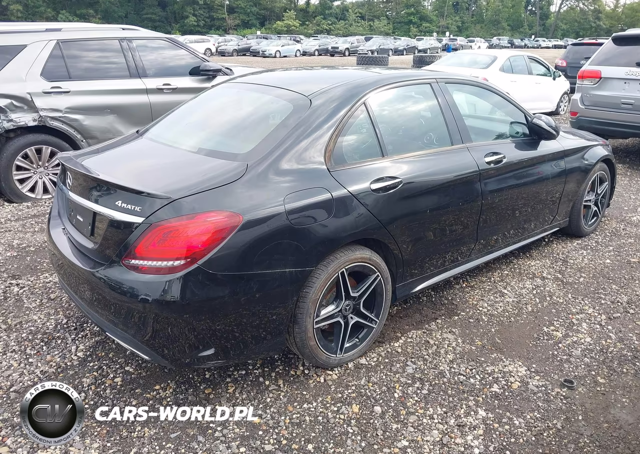 2019 Mercedes-Benz C 300 4Matic VIN:WDDWF8EB1KR518995 - 4