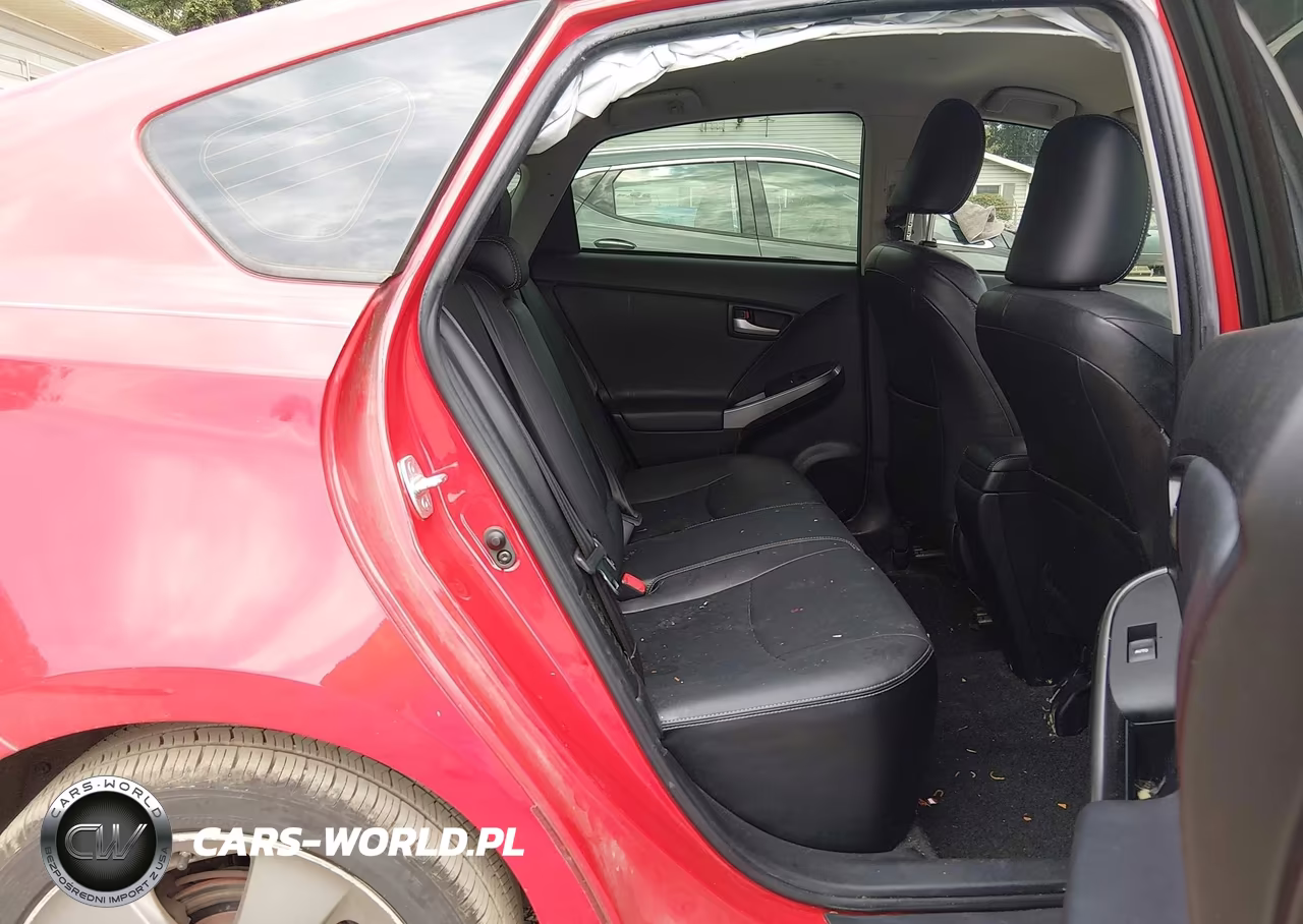 2015 Toyota Prius Persona Series Special Edition VIN:JTDKN3DU7F0425815 - 8