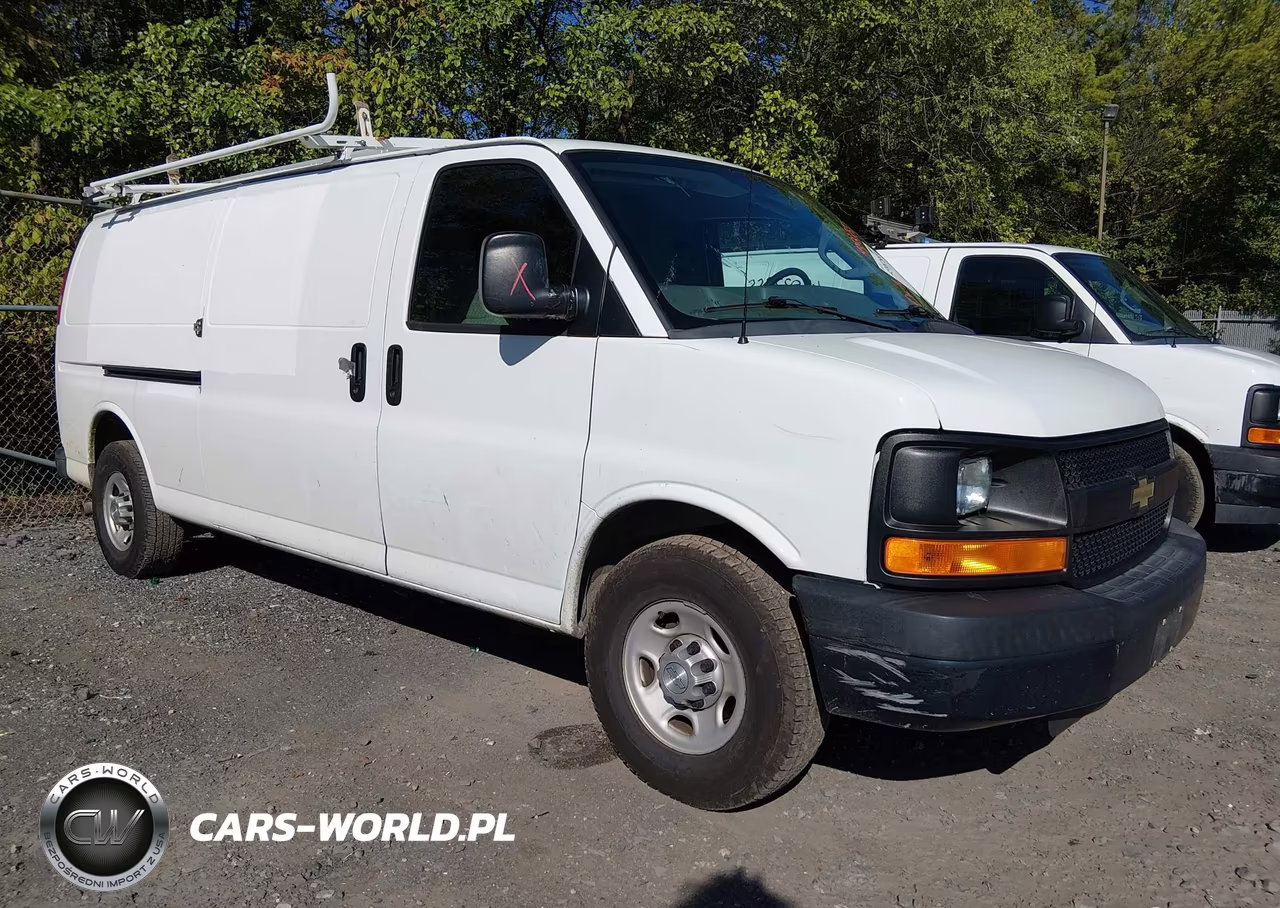 2016 Chevrolet Express 2500 Work Van – zdjęcie 1 z 16