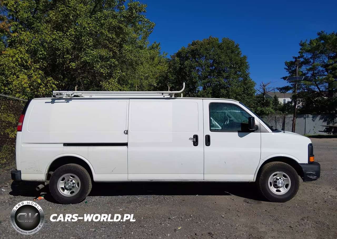 2016 Chevrolet Express 2500 Work Van VIN:1GCWGBFF8G1231696 - 13