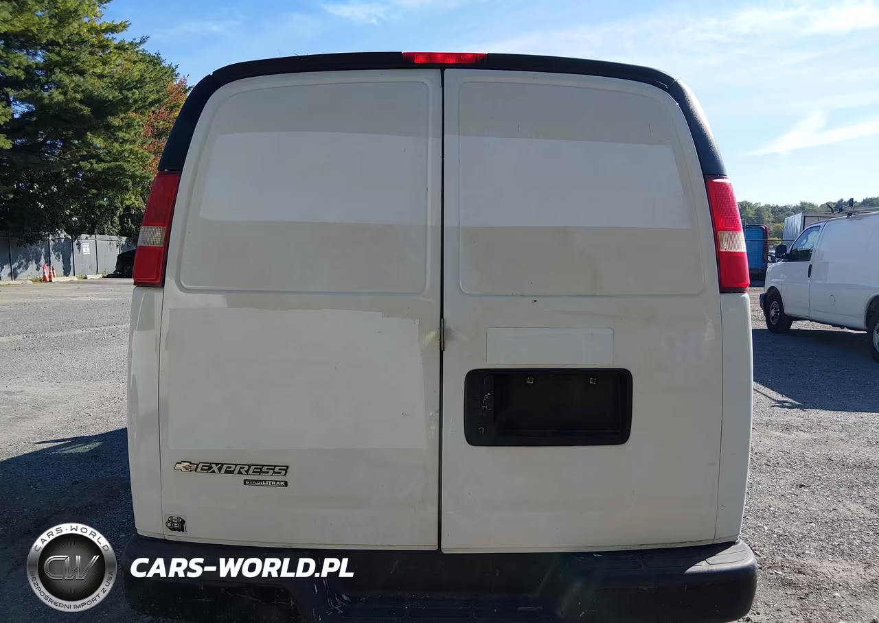 2016 Chevrolet Express 2500 Work Van VIN:1GCWGBFF8G1231696 - 16