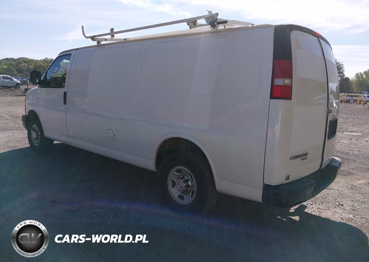 2016 Chevrolet Express 2500 Work Van VIN:1GCWGBFF8G1231696 - 3