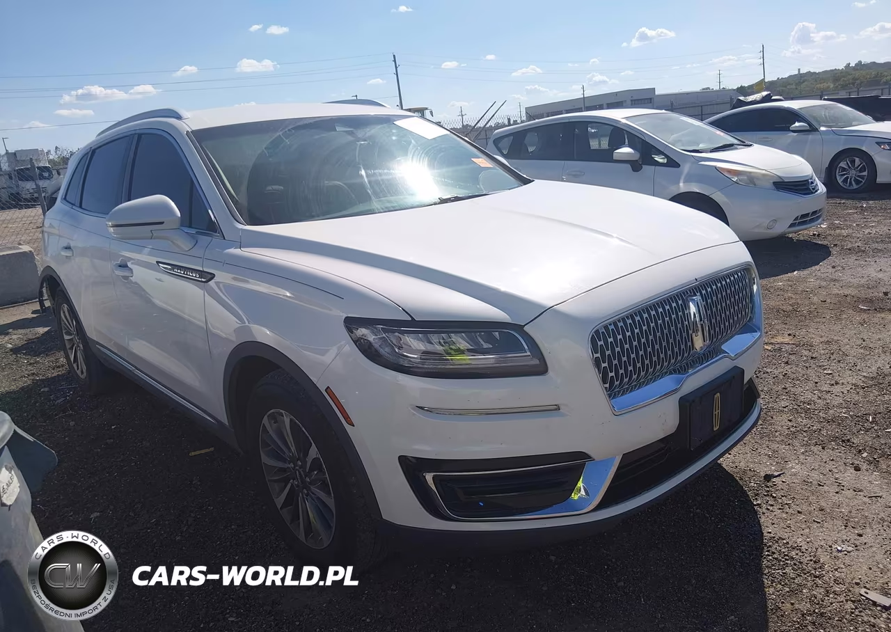 2020 Lincoln Nautilus Standard