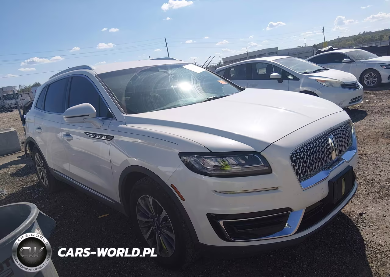 2020 Lincoln Nautilus Standard VIN:2LMPJ6J92LBL13968 - 13