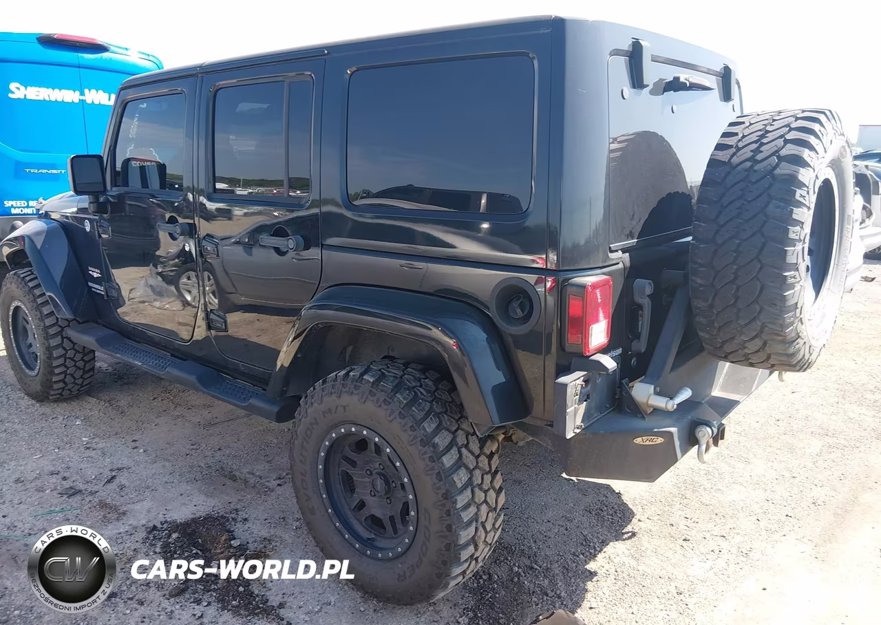 2012 Jeep Wrangler Unlimited Sahara VIN:1C4BJWEG1CL125154 - 3