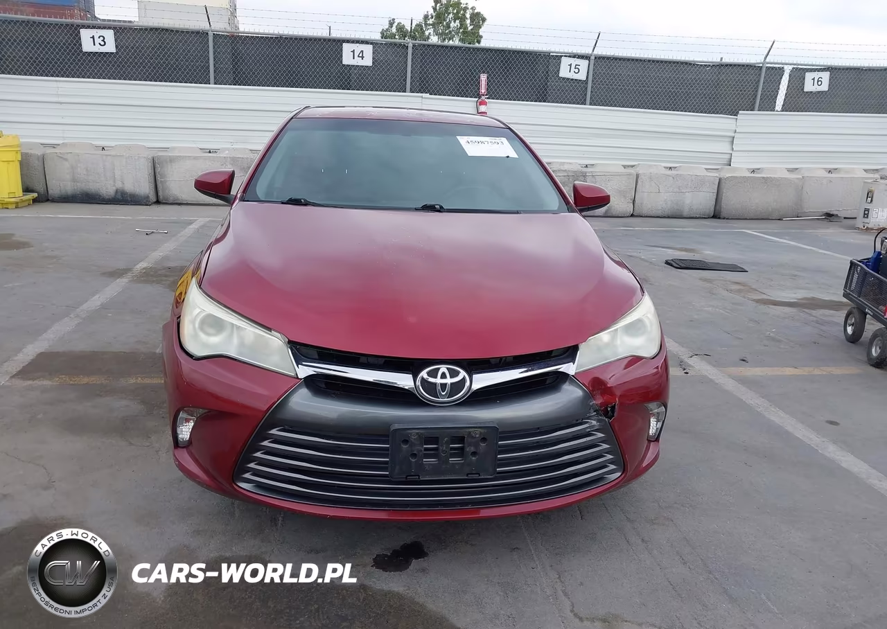 2016 Toyota Camry Le VIN:4T1BF1FK6GU555250 - 12