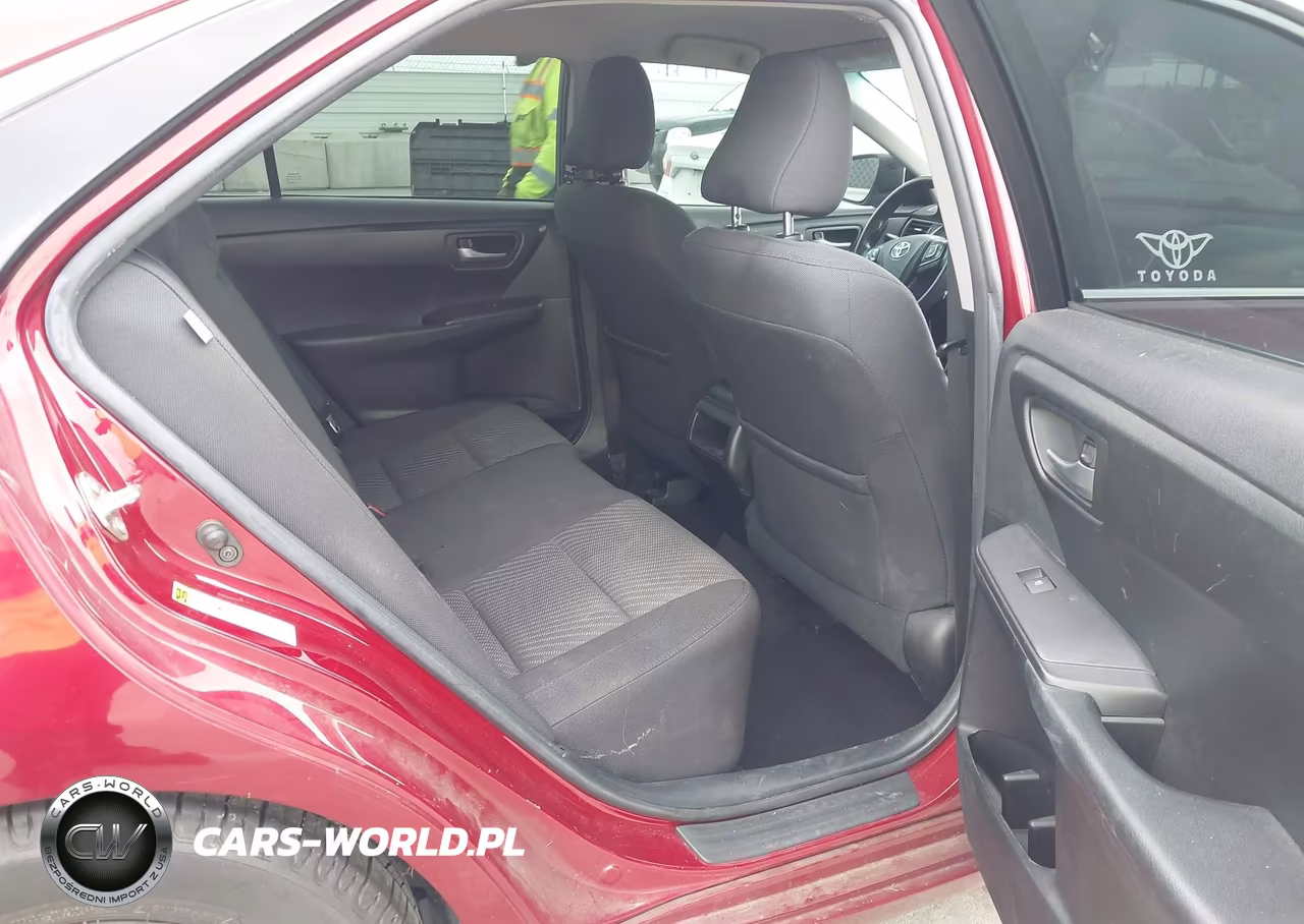2016 Toyota Camry Le VIN:4T1BF1FK6GU555250 - 8