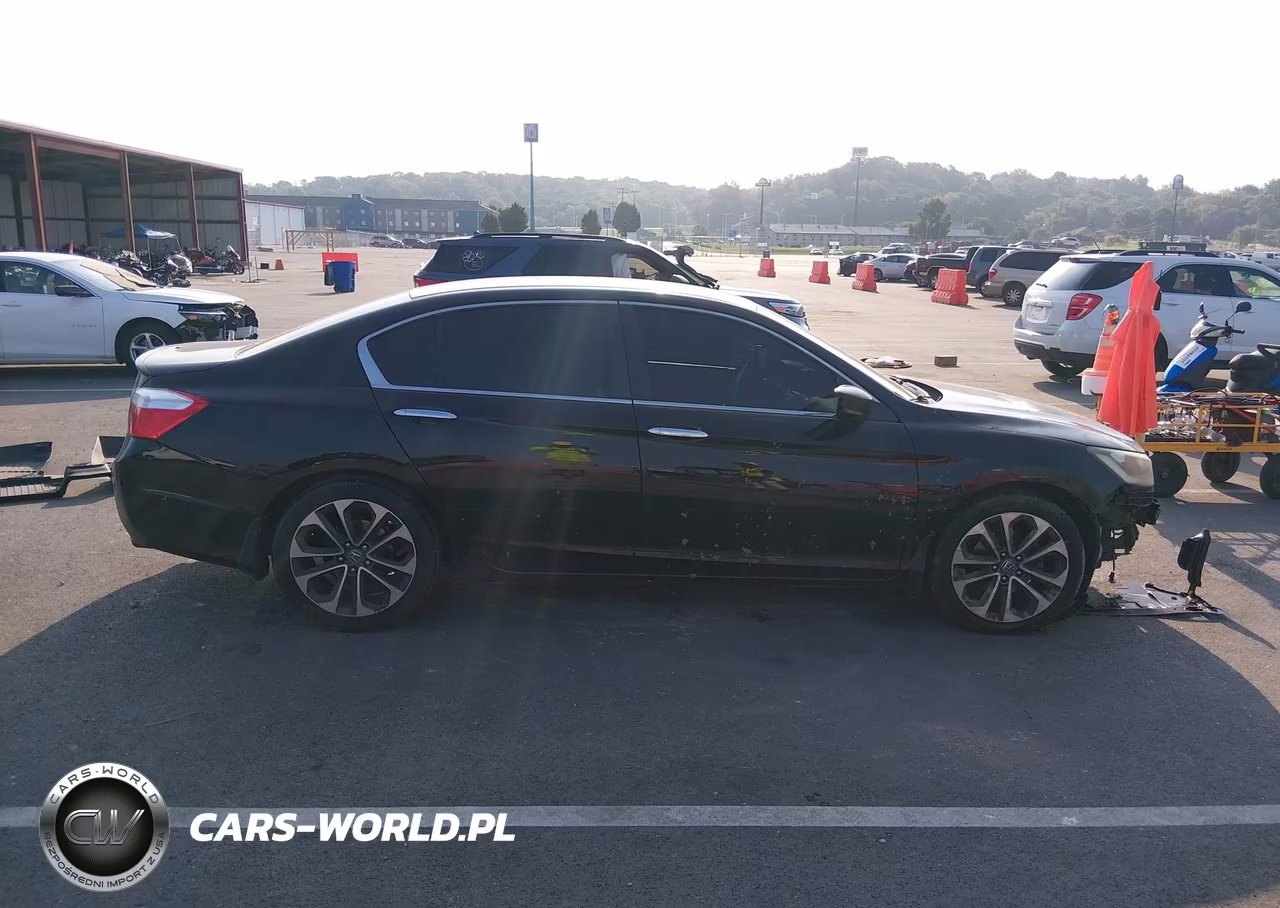2014 Honda Accord Sport VIN:1HGCR2F56EA073085 - 14