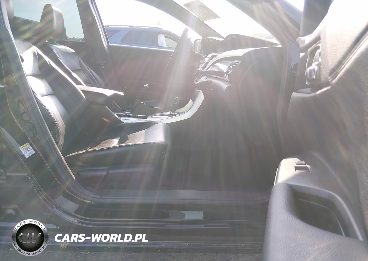 2014 Honda Accord Sport VIN:1HGCR2F56EA073085 - 5