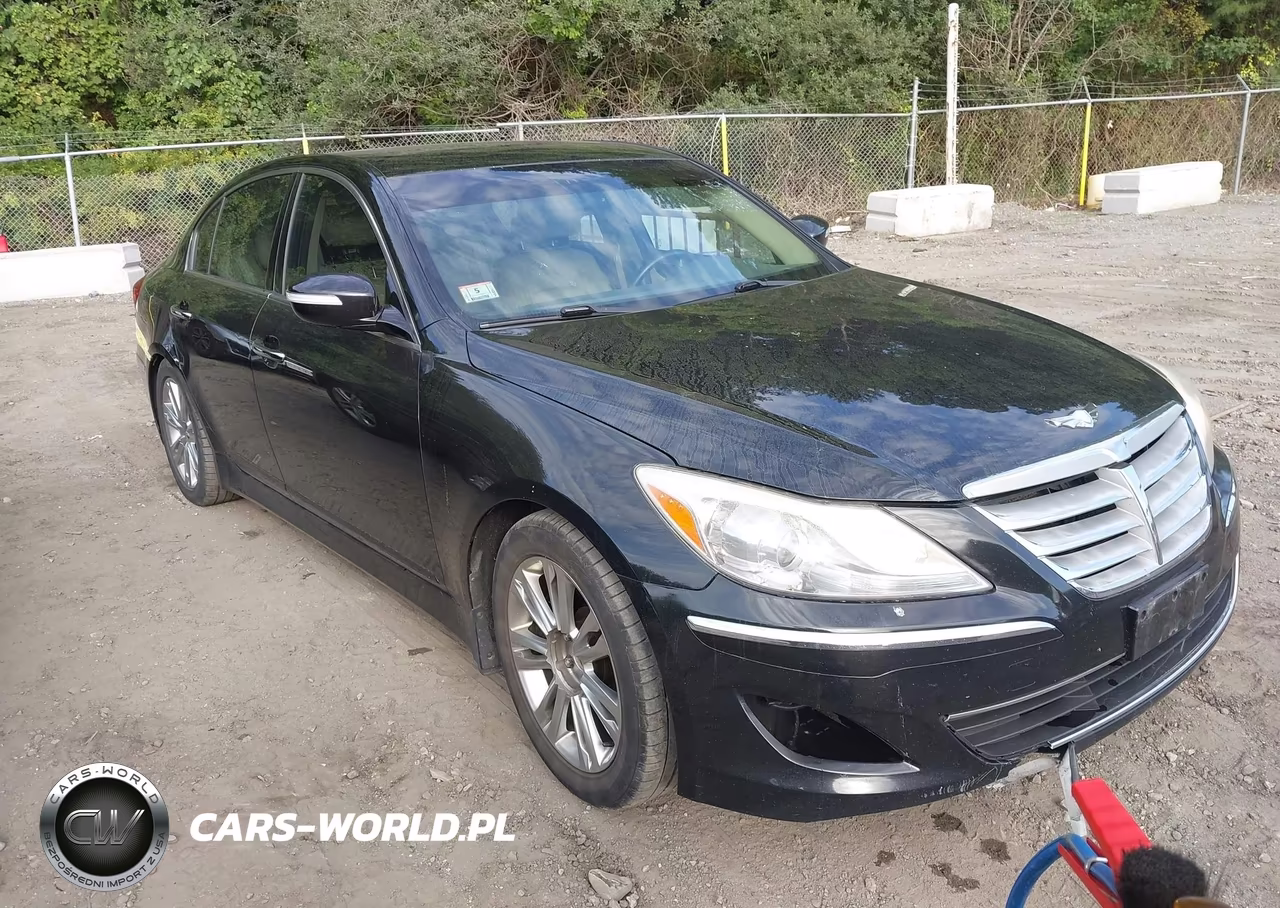 2013 Hyundai Genesis 3.8