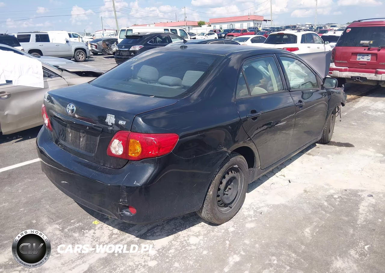 2010 Toyota Corolla Le VIN:JTDBU4EE1AJ065783 - 4