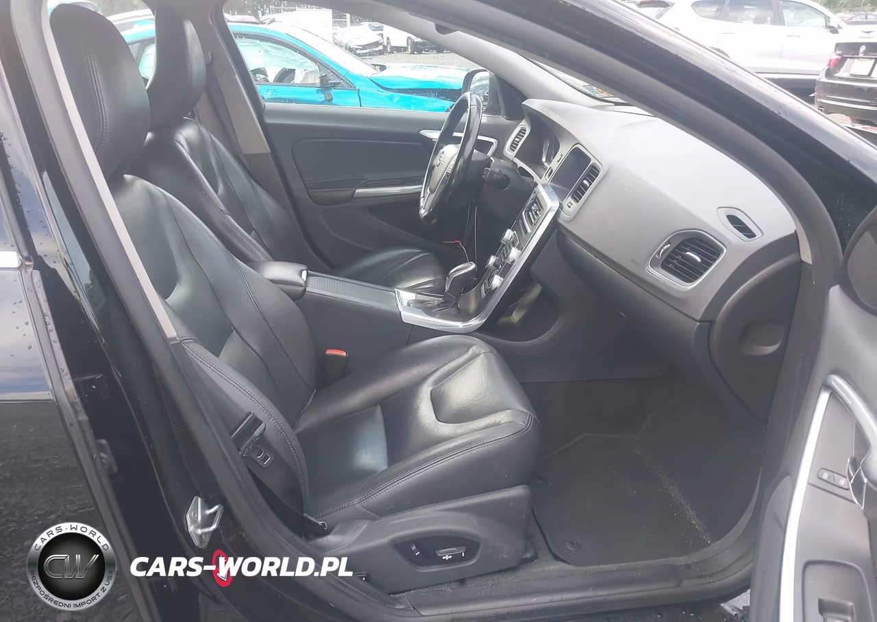 2016 Volvo V60 T5 Drive-E Premier VIN:YV140MEK8G1291008 - 5
