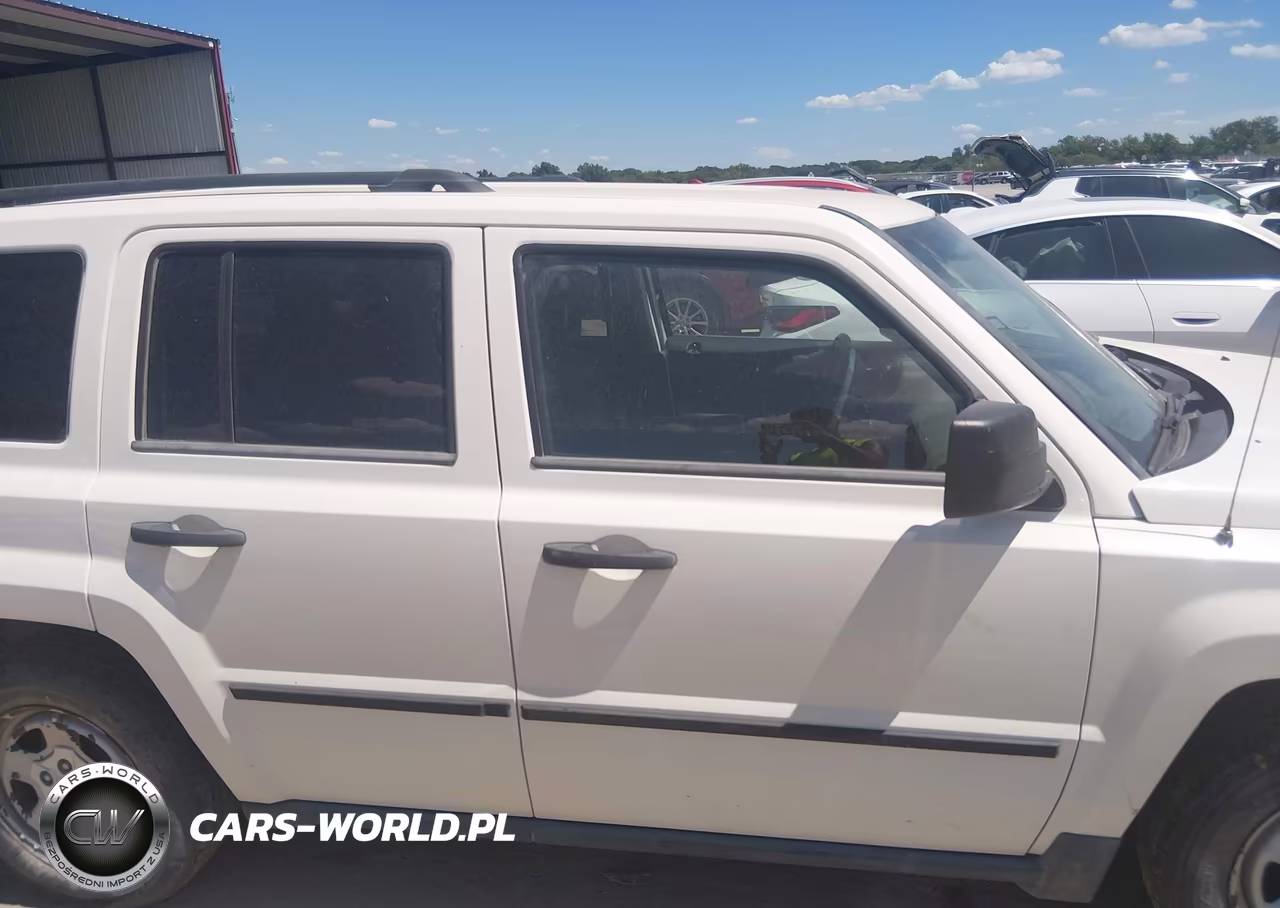 2009 Jeep Patriot Sport VIN:1J4FT28B99D206128 - 13