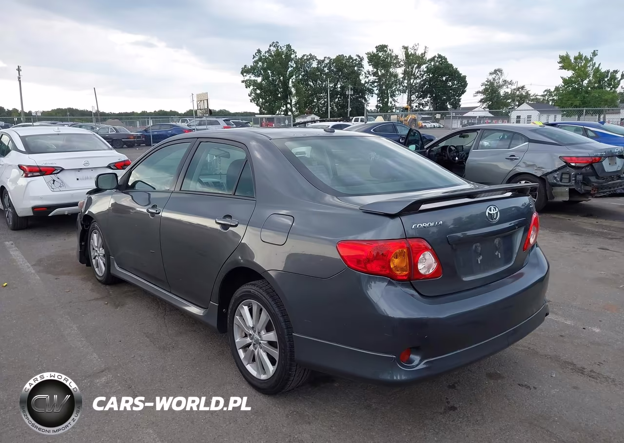 2010 Toyota Corolla S VIN:2T1BU4EE0AC298288 - 3