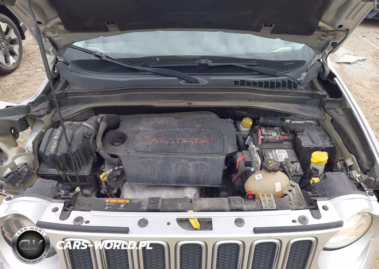 2016 Jeep Renegade Limited VIN:ZACCJADT4GPC77582 - 10