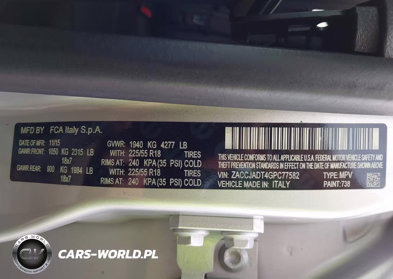 2016 Jeep Renegade Limited VIN:ZACCJADT4GPC77582 - 9