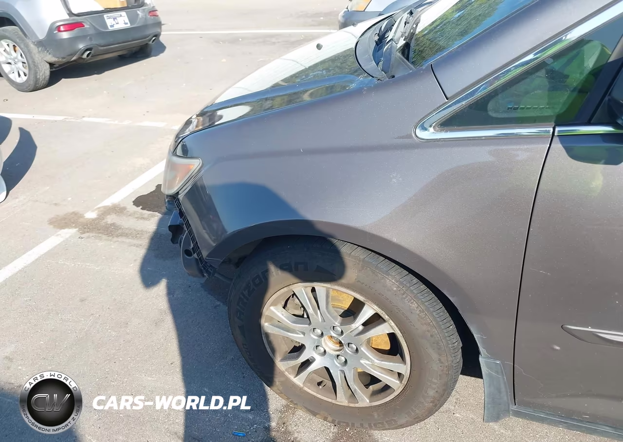 2013 Honda Odyssey Ex-L VIN:5FNRL5H65DB070086 - 6