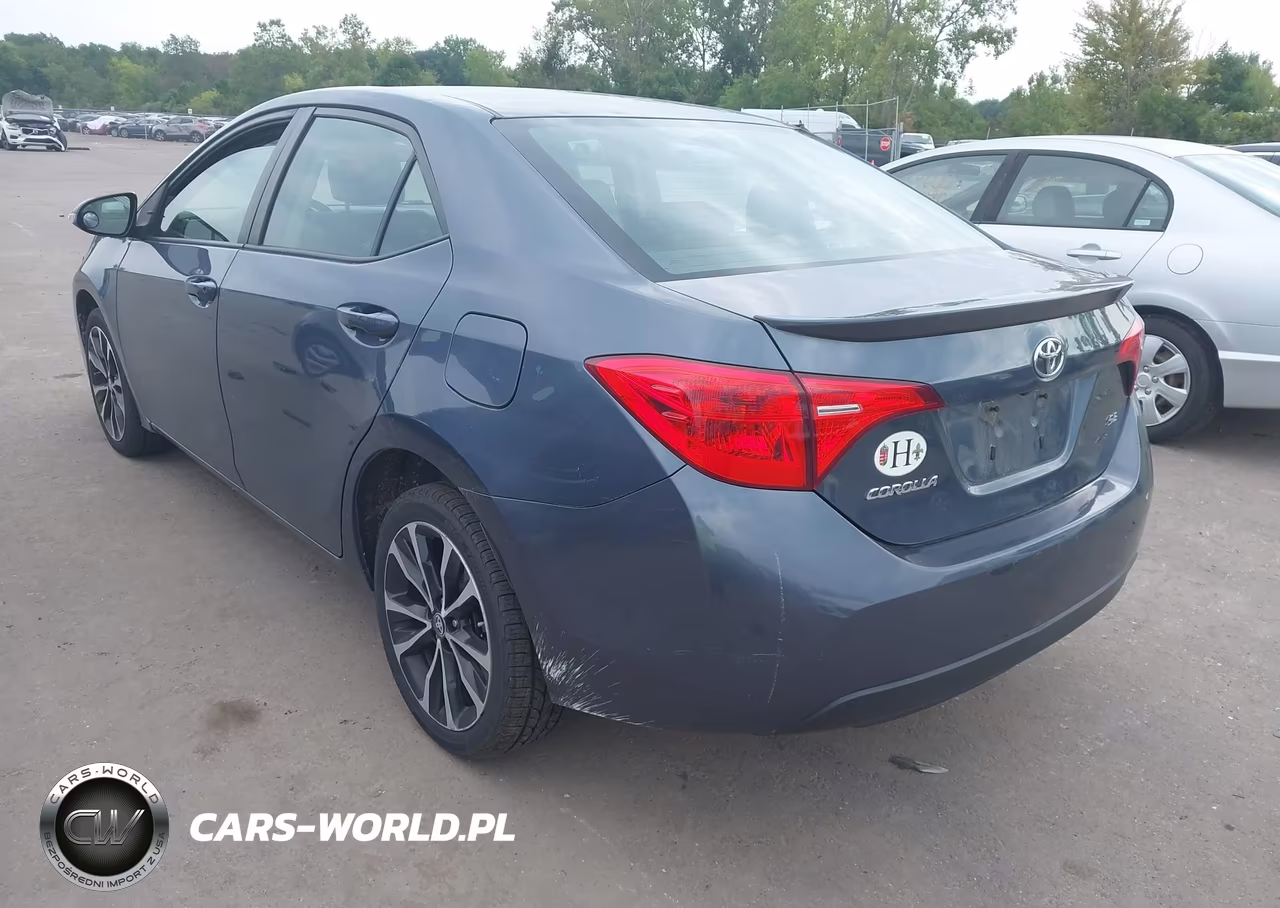 2017 Toyota Corolla Se VIN:2T1BURHE9HC948741 - 3