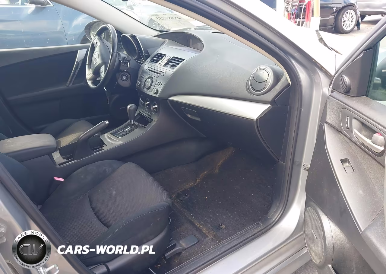 2012 Mazda Mazda3 S Touring VIN:JM1BL1L54C1511268 - 5