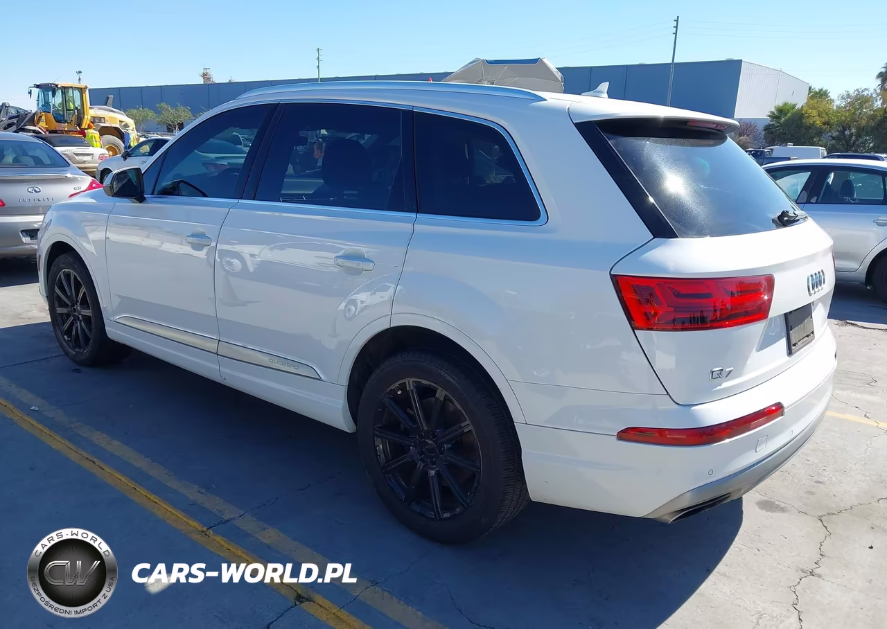 2018 Audi Q7 3.0T Premium VIN:WA1LAAF79JD041039 - 3