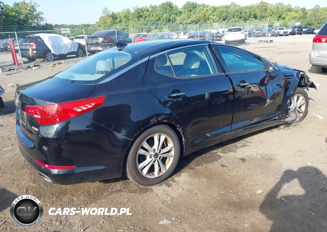 2011 Kia Optima Ex VIN:KNAGN4A71B5125563 - 4